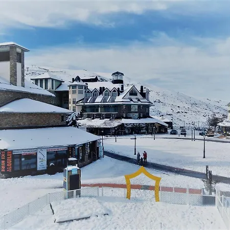 & Snow Apartmentos By Todosierranevada - Plaza Principal Junto A Telecabinas *