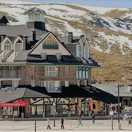 & Snow Apartmentos By Todosierranevada - Plaza Principal Junto A Telecabinas Sierra Nevada