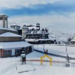 Ski&snow Apartmentos By Todosierranevada - Plaza De Andalucia - Junto A Telecabinas *